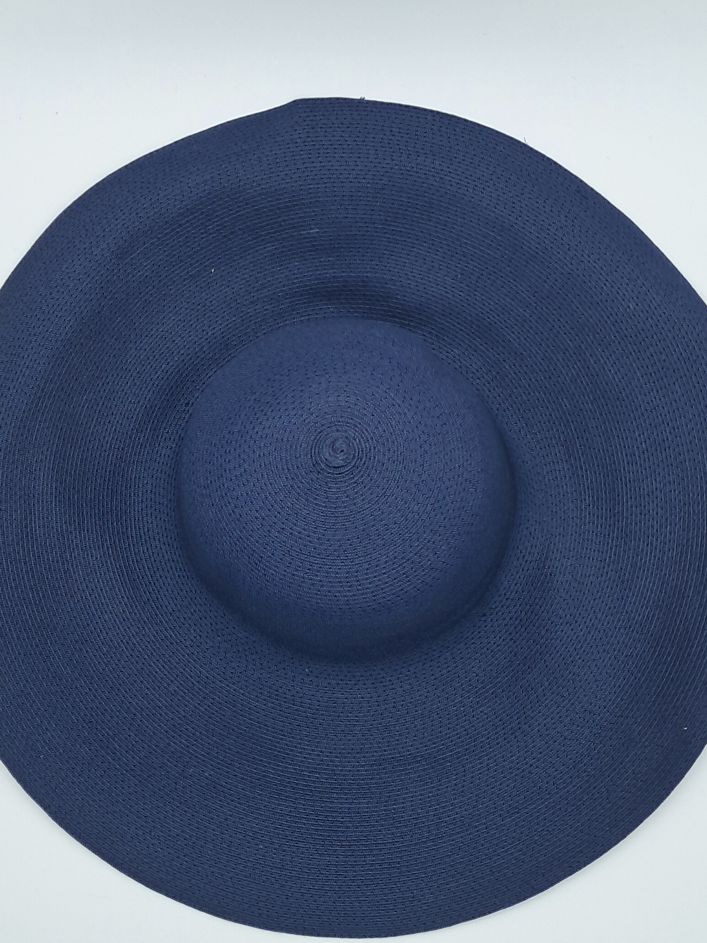 Oversize Synthetikborten-Capeline in Marineblau – Elegante XL-Hutbase