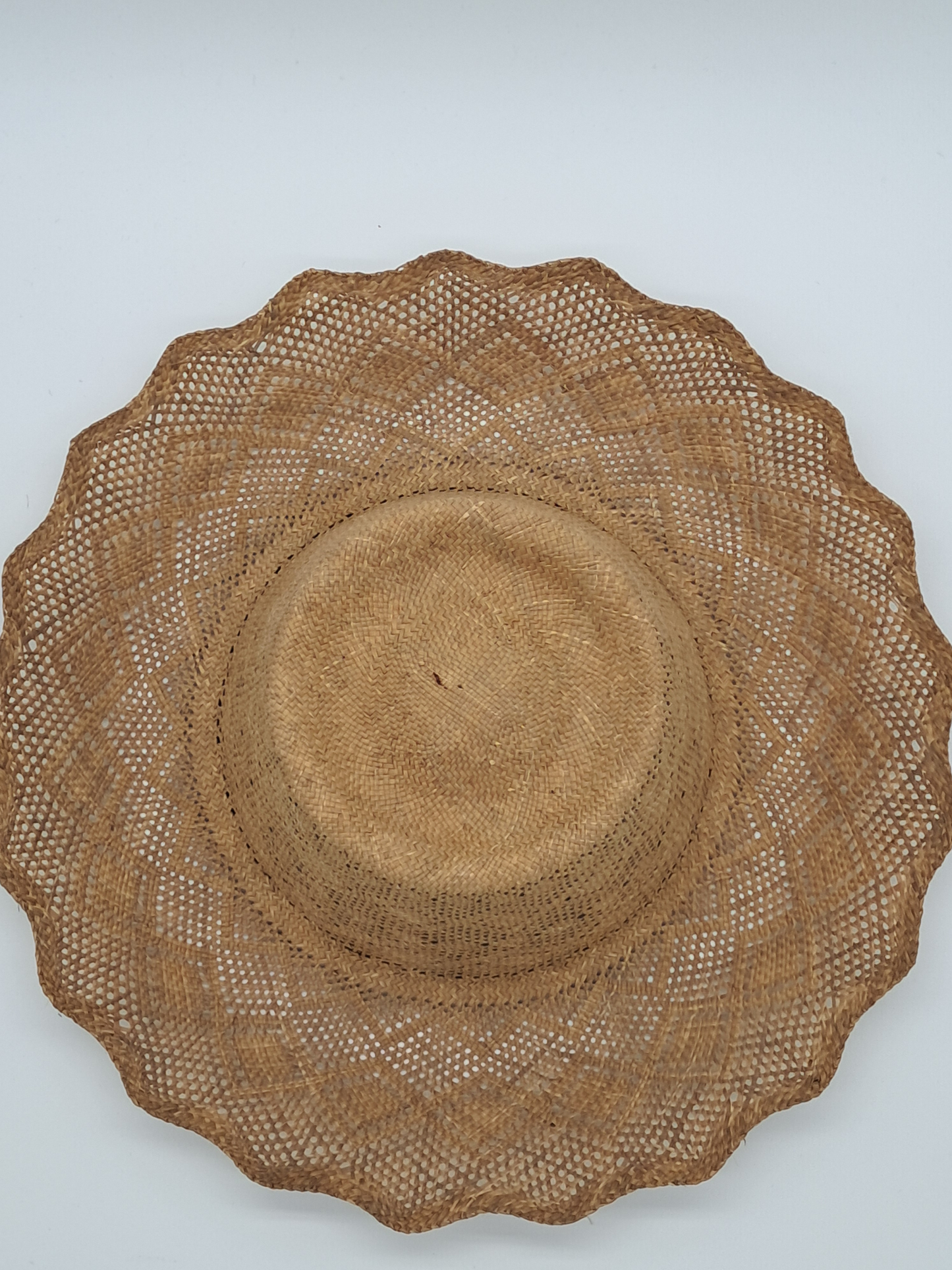 Vintage,Sommerhut, Wellenkanten Stroh Capeline, Hutmacher, Modisten, Sonnenhut, Ferien, Sonnenschutz,