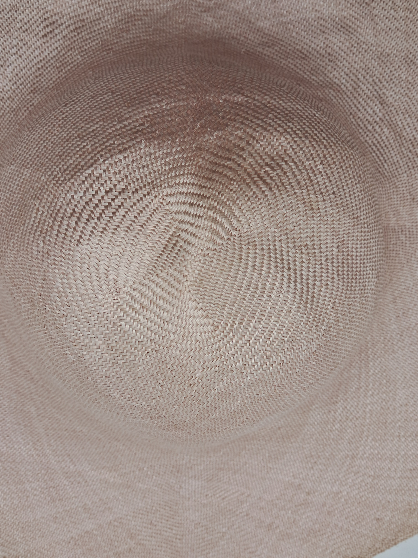 Hauchzarte Eleganz: Premium Parasisol-Rohling (Capeline) in Beige