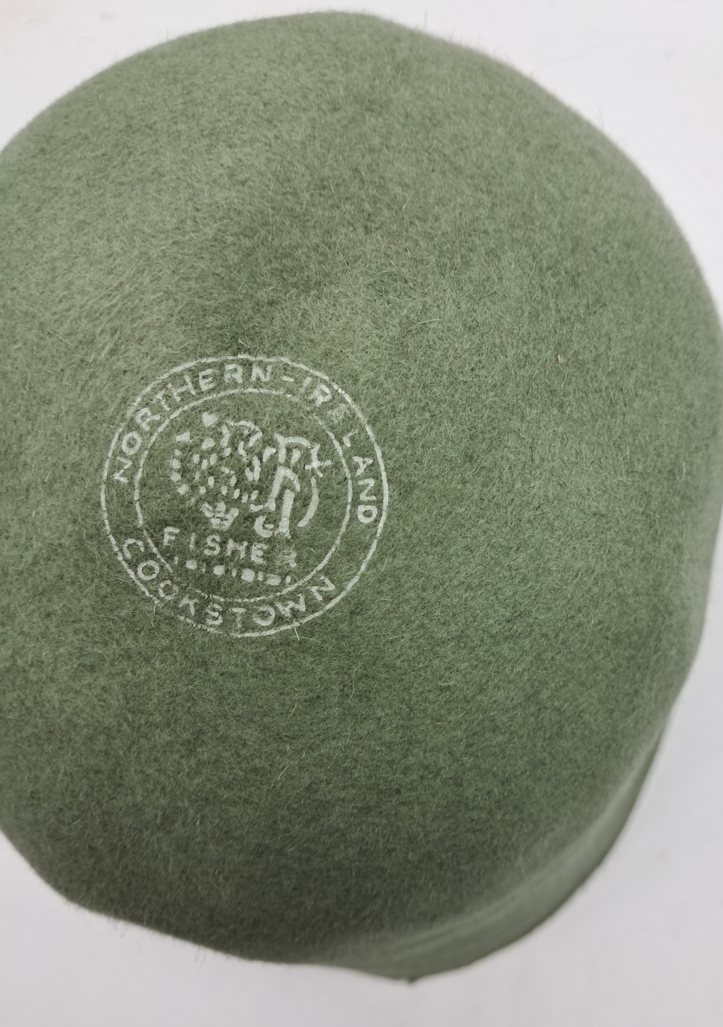 Rarität: Mintgrüner Melusinefilz Conus von Fisher (Cookstown) – Hutrohling